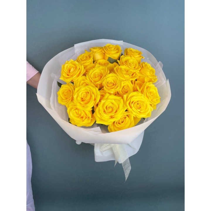 25 желтых голландских роз
