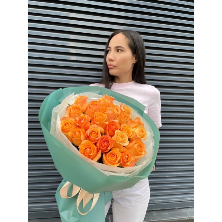 Оранжевые голландские розы - 25 роз